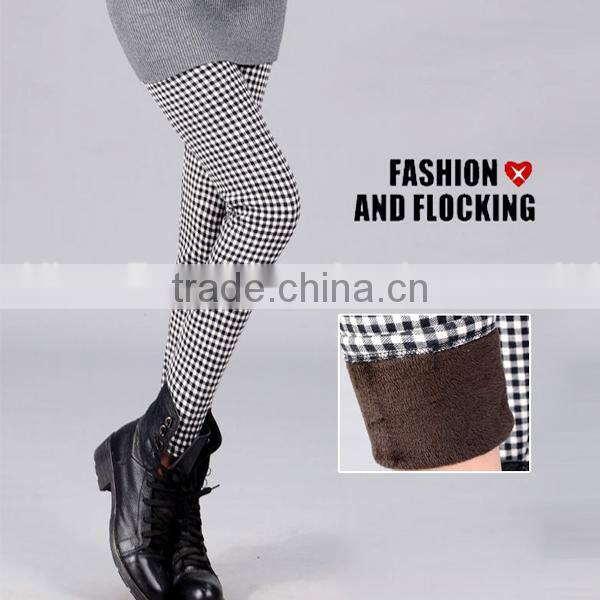 Fashion Damier thickening add velvet leggings