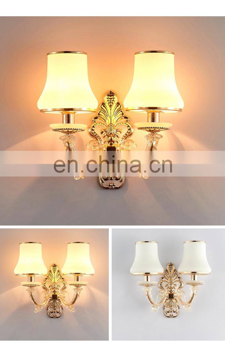 Low price wholesale European luxury double arm wall lamp Golden Classic living room sofa background modern bedroom wall lamp