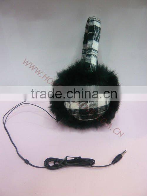HSET207 earmuff headphone in ear muffs