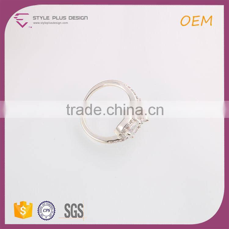 R63501S01 Best Selling New Design Ladies Finger Ring Lucky Stone Finger Ring For Women