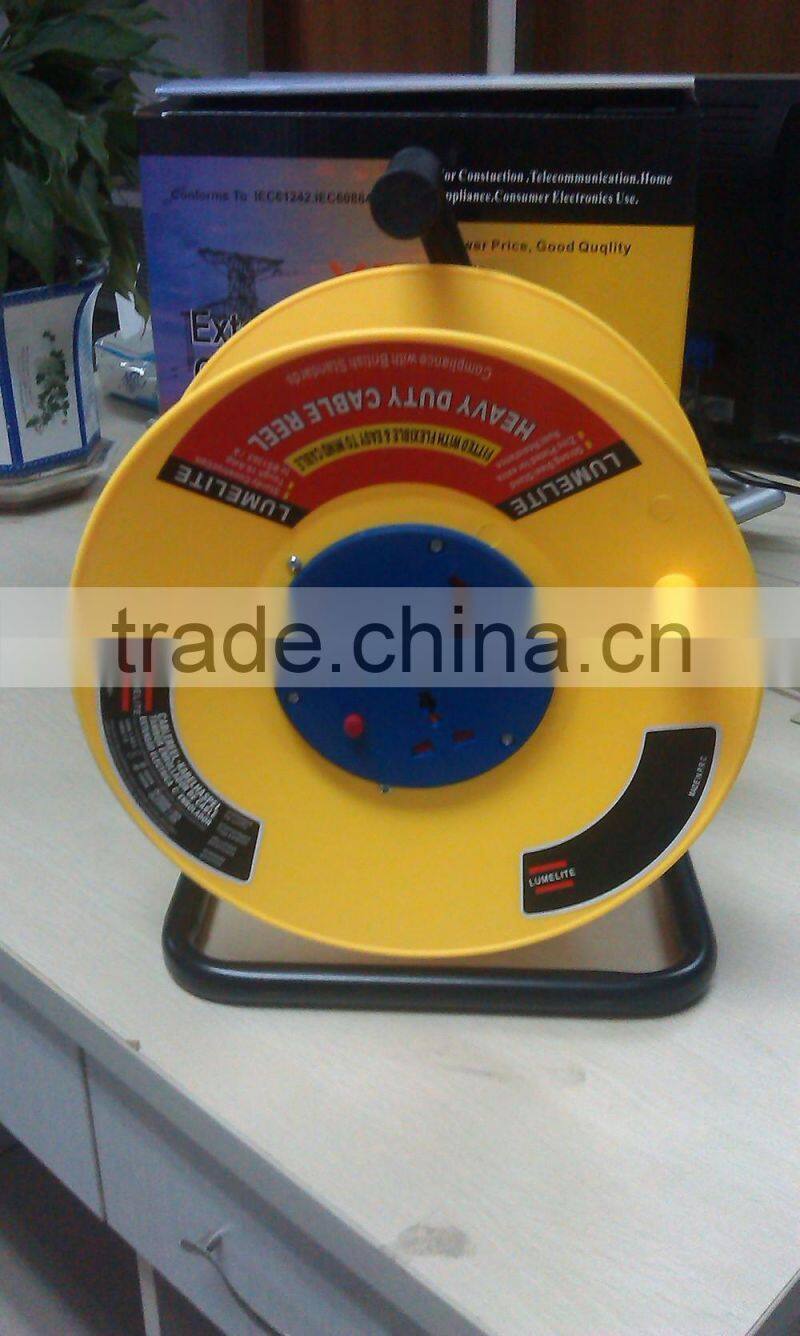 Universal Type Extension Cable Reel with leakage Protection YD1131-L
