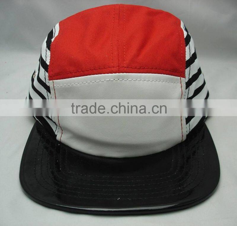 Wholesale Custom Flat Brim Black Camper Caps And Hats Woven Label Logo At Front Panel Leather strap with metal buckle
