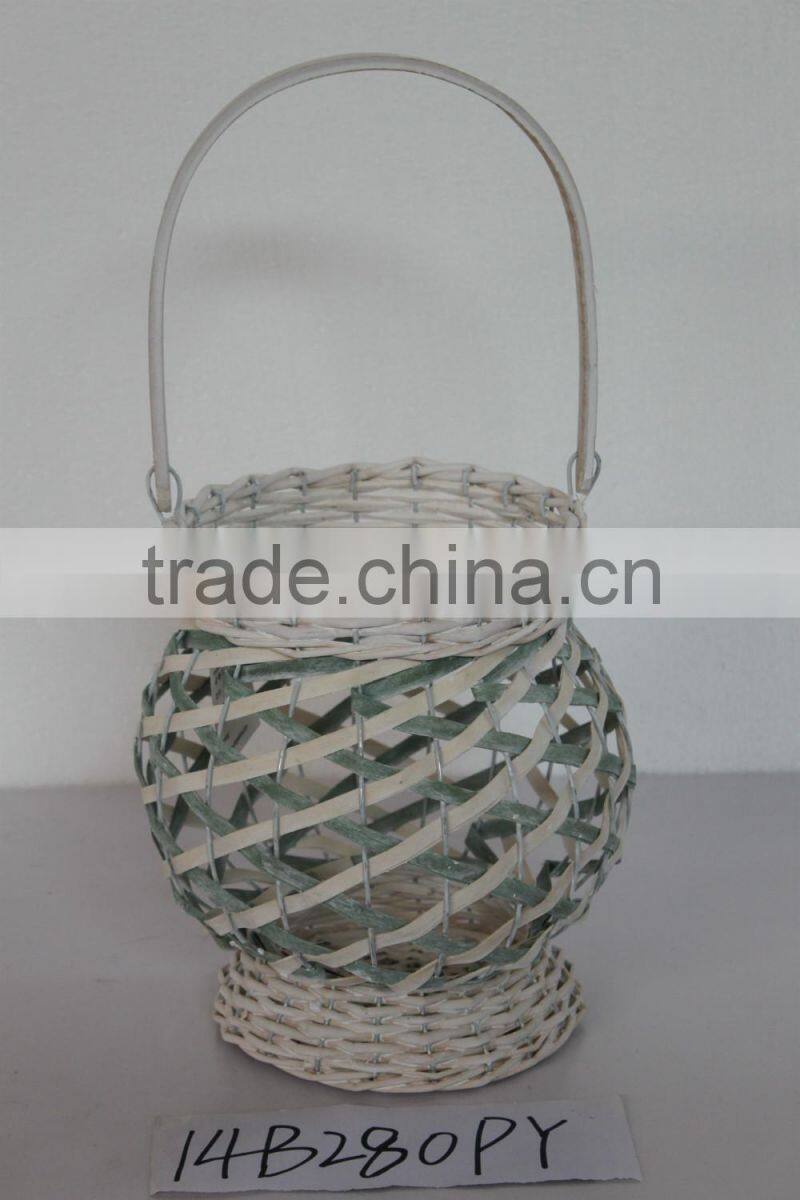 Lantern shape wicker home deco