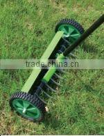 Mulity change roller wheeled lawn moss removal rake