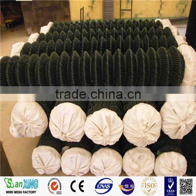 PVC Coated Decorative Chain Link Fence Airport Fence Green Field Protect