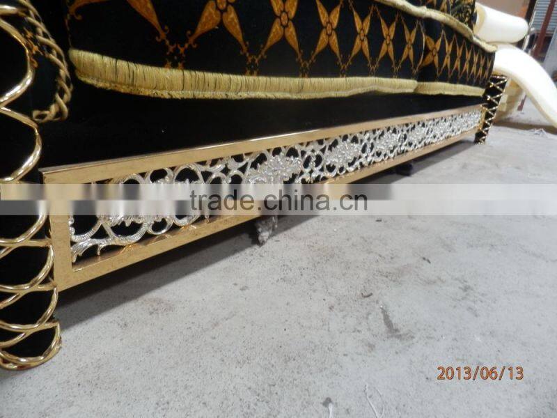 Italy Gorgeous 18/24K Gold Plated Living Room Furniture/ European Classic Royal Brass Carving Fabric Upholstery Gilded Sofa Set