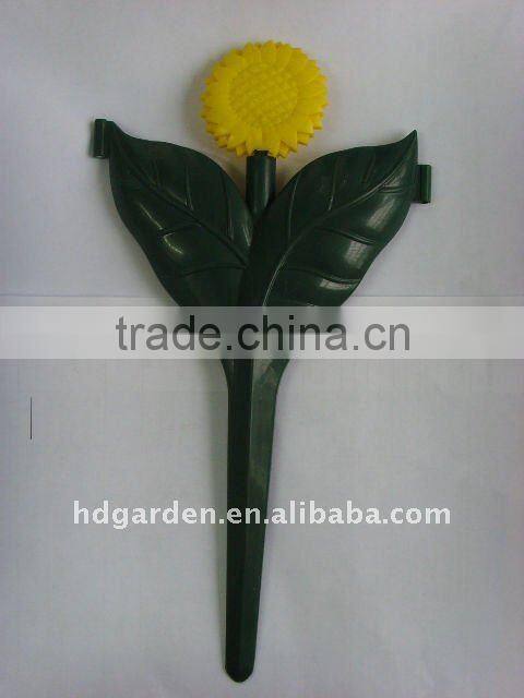 Garden plastic butterfly fence