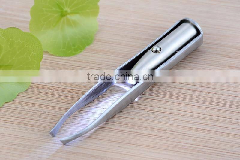 2016 new arrival LED lighted eyebrow tweezers BZS02