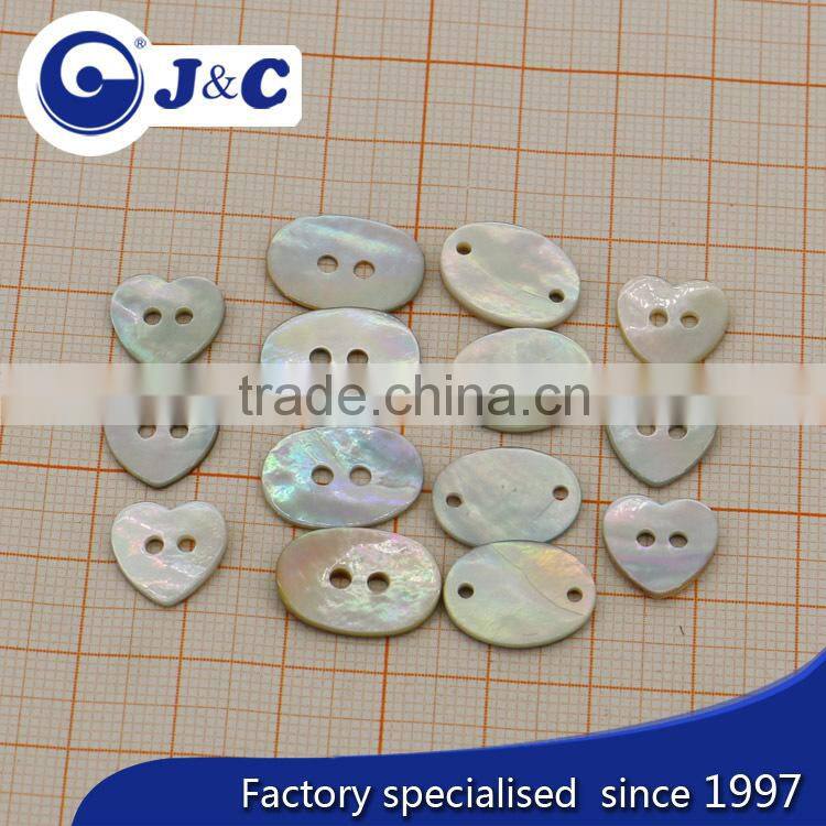 2015 Manufacture heart shape Agoya shell buttons