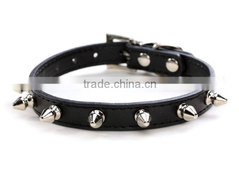 Wholesale pet supplies plain pet collars personality bullet nail dog collar