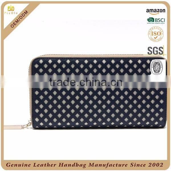 CW699D001 Genuine Leather Europe Casual Style Designer Laser Wallet