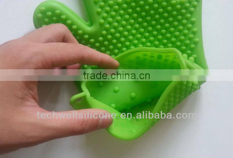 SM-121 hot selling silicone promotional mittens