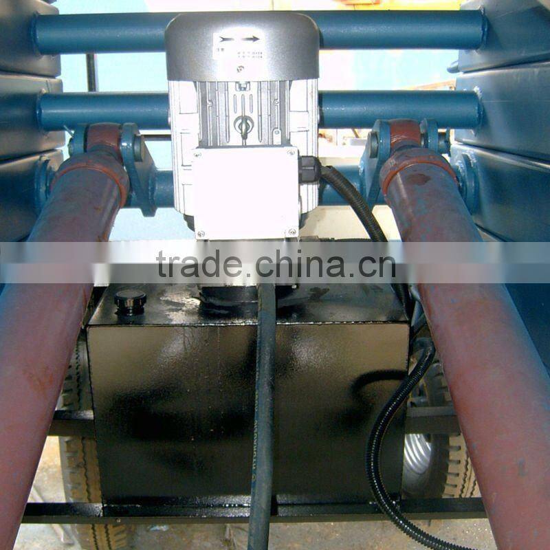 Four-wheel hydraulic outdoor scissor lift platform