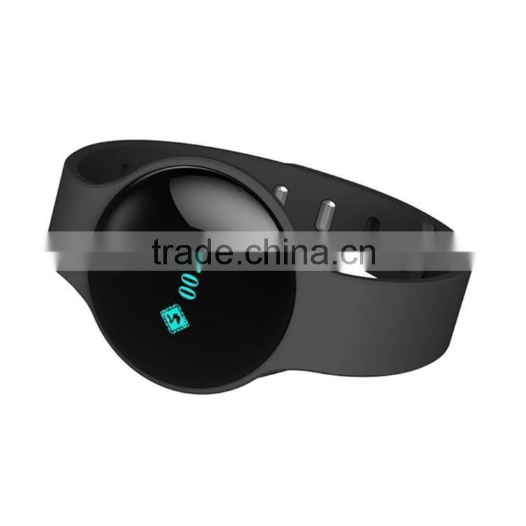 Hot new sports bluetooth silicone vibrating wristband smart watch bracelet