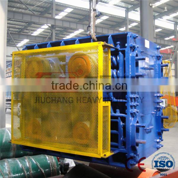 Stone crusher Four Roller Crusher For Mining Equipment Manufacturer
