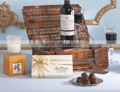 Romantic Scented Soy Wax Candle in glass jar with gift box