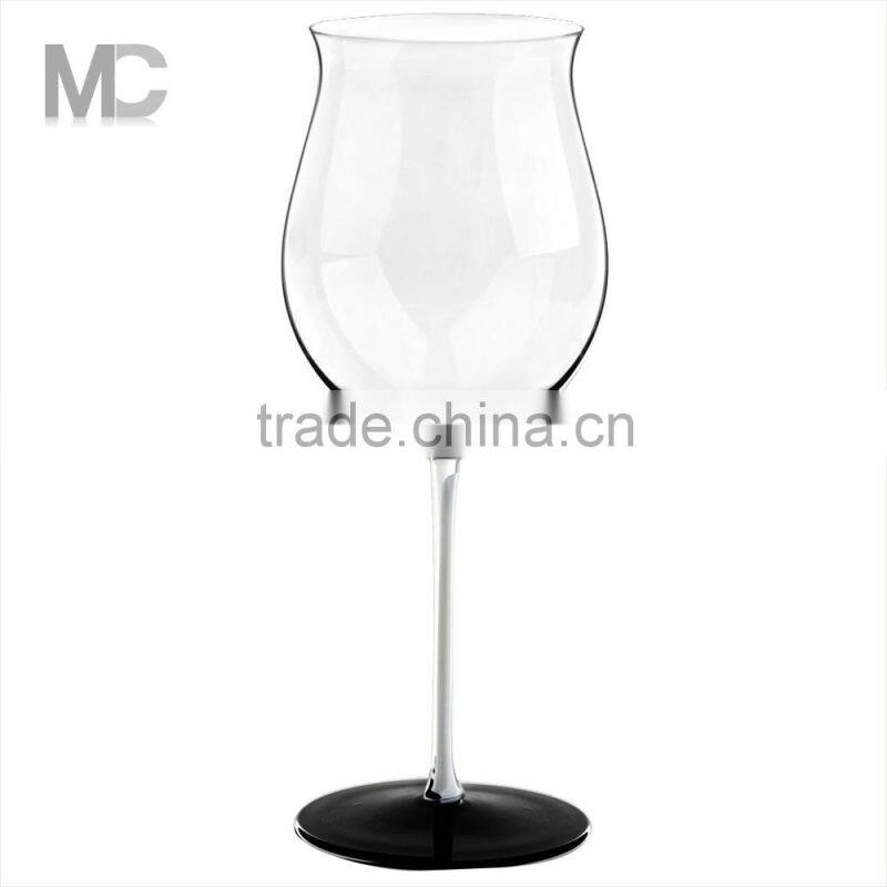 Decorated Clear Crystal Wine Glass for Wedding and Events