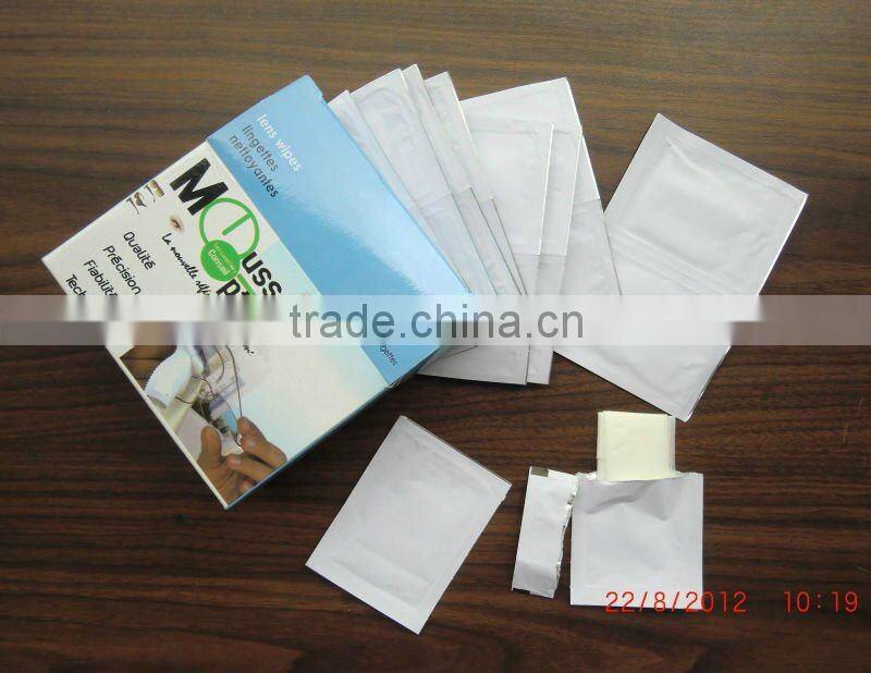 Lens Cleaner-Quick Drying Pre-moistened Wipe Pocket pack