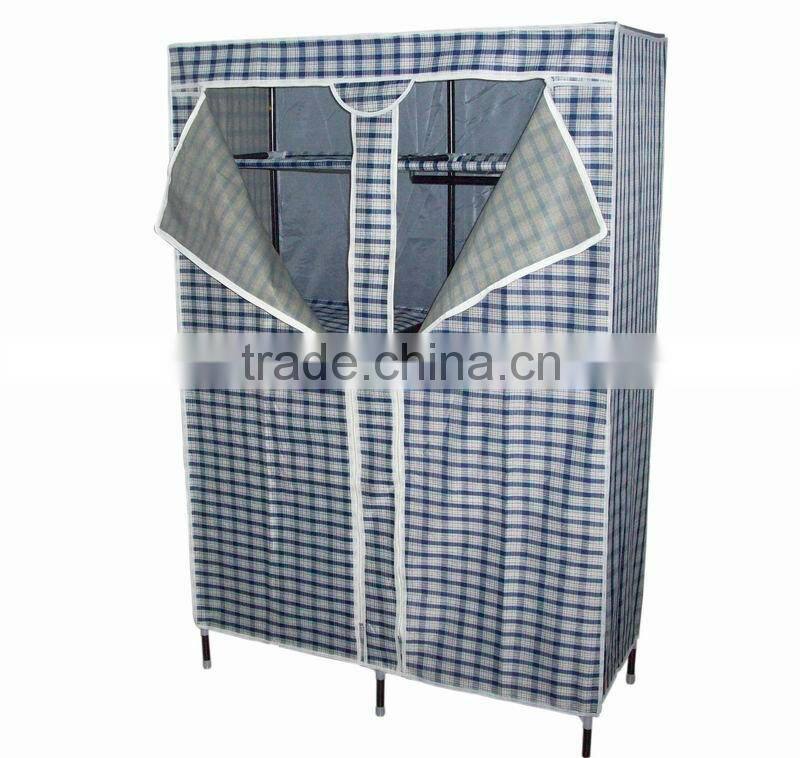 Cheap and Simple Wardrobe