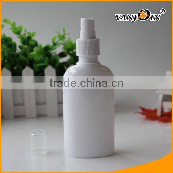 5 oz Light White Oval Essential Oils Spray Bottle