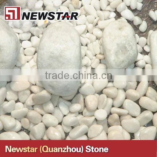 Newstar Landscaping White pea gravel