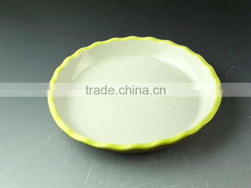 Stocklot hot sale round shape yellow line glaze ceramic bakeware