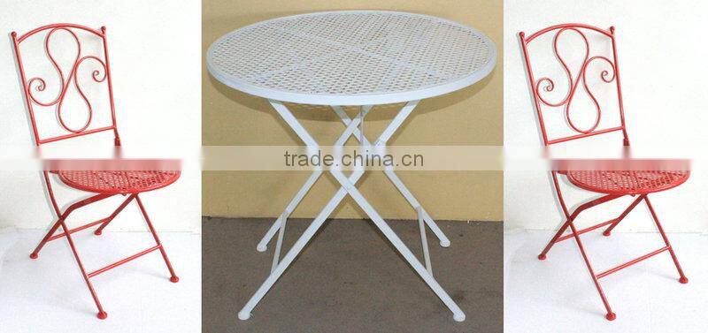 Outdoor metal table and chairs