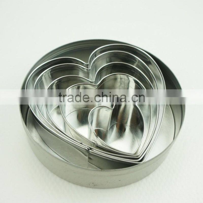 47097 5pcs heart shape stainless steel cookie cutter set