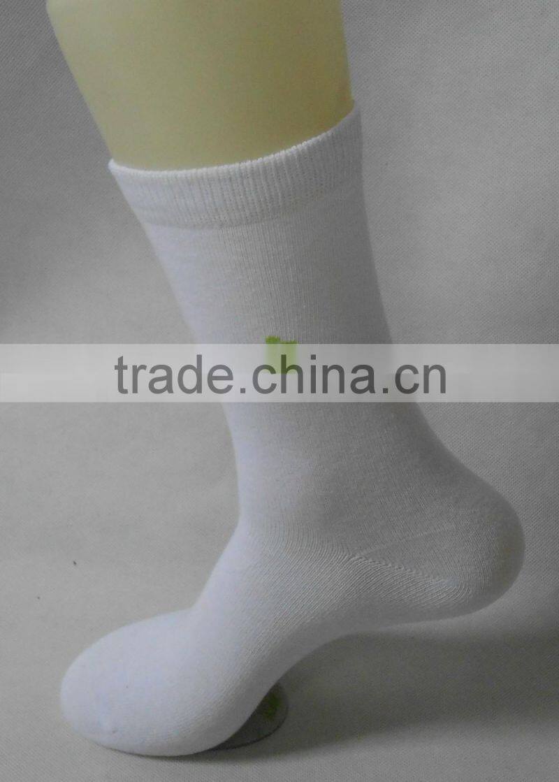 fancy white thin cotton socks with logo