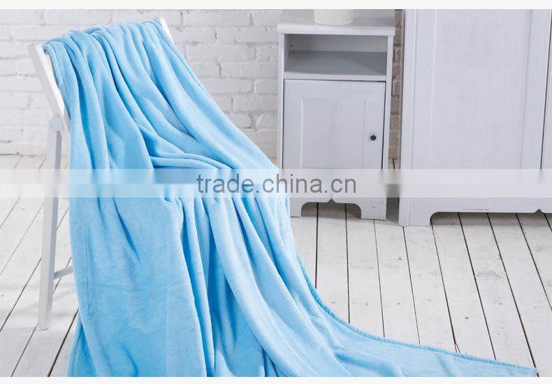 Hot Sale Warm Thick Cozy Soft Wholesale Made in China 100% Polyester Fleece Throw Bedding Set Solid Flannel Blanket