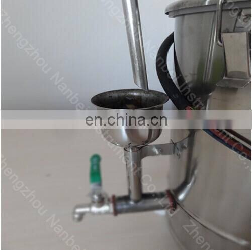 High Efficiency Laboratory Wall Mounted Type Electrically Heated Water Distillation Plant