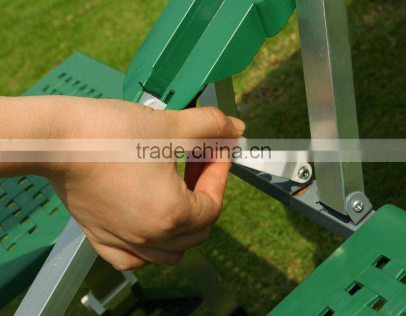 Portable Folding Outdoor Camp Suitcase Picnic Table with 4 Seats