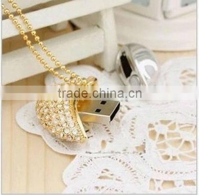 Jewelery heart usb