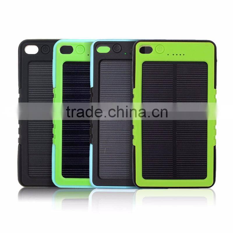 8000mAh Active Waterproof Solar Portable Power Bank Charger