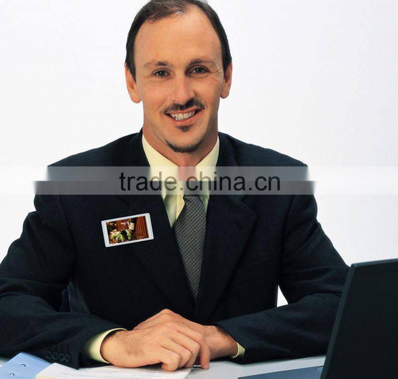 Wearable Video Name Tag W/ Lanyard Video Badge Video Photo Player VNT-1000B 9-11hrs Display 4GB Memory 3'' Screen