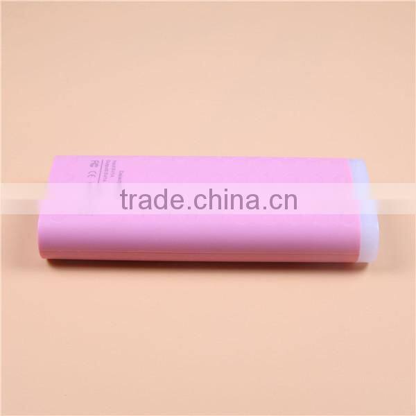 Factory Wholesale 15000mAh 3 USB Power Bank with Big Torch Light
