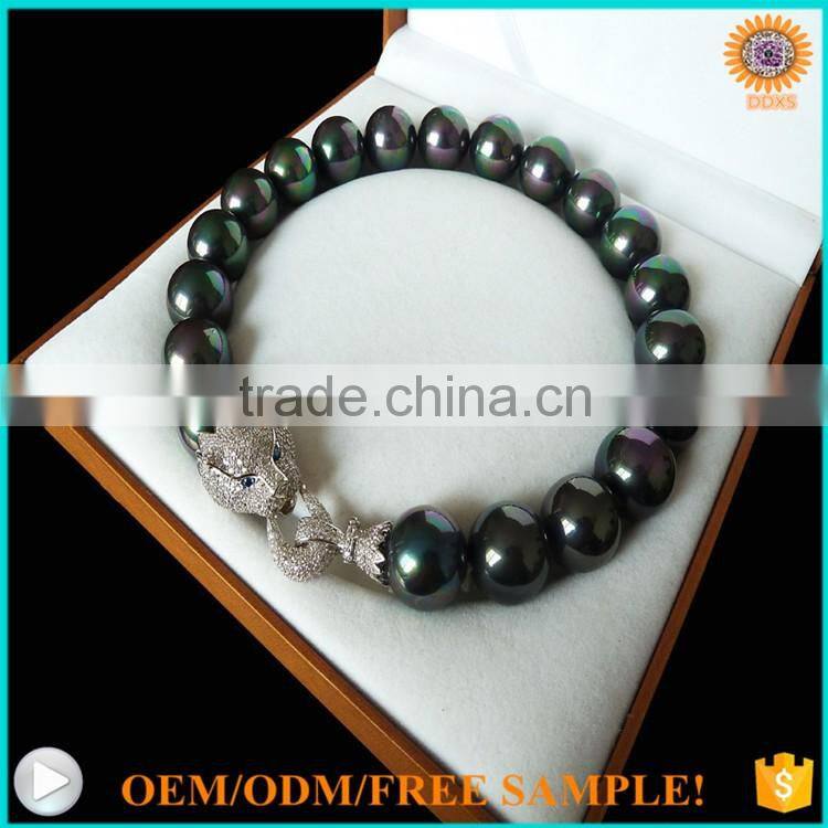 2016 fashion necklace with black pearl