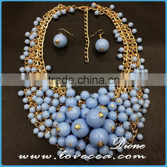 Luxury classy women fashion gold alloy exaggerate statements crystal gift necklace wholesale