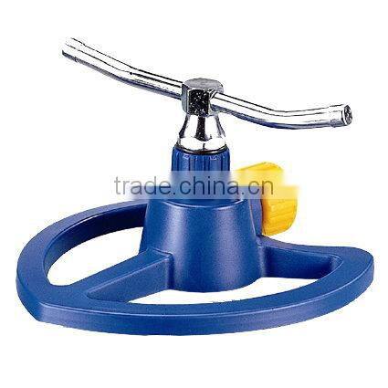 Brass 2-Arm Rotating Sprinkler With Base / Taiwan