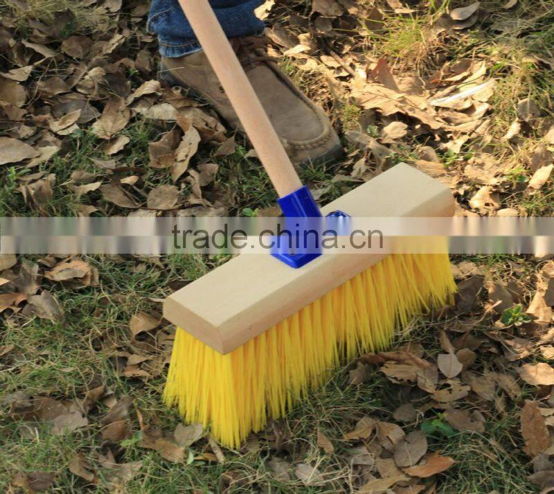 2015 hot sell plastic broom with long handed
