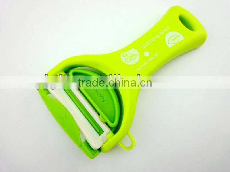hot selling plastic handle magnet protector Y ceramic peeler in green