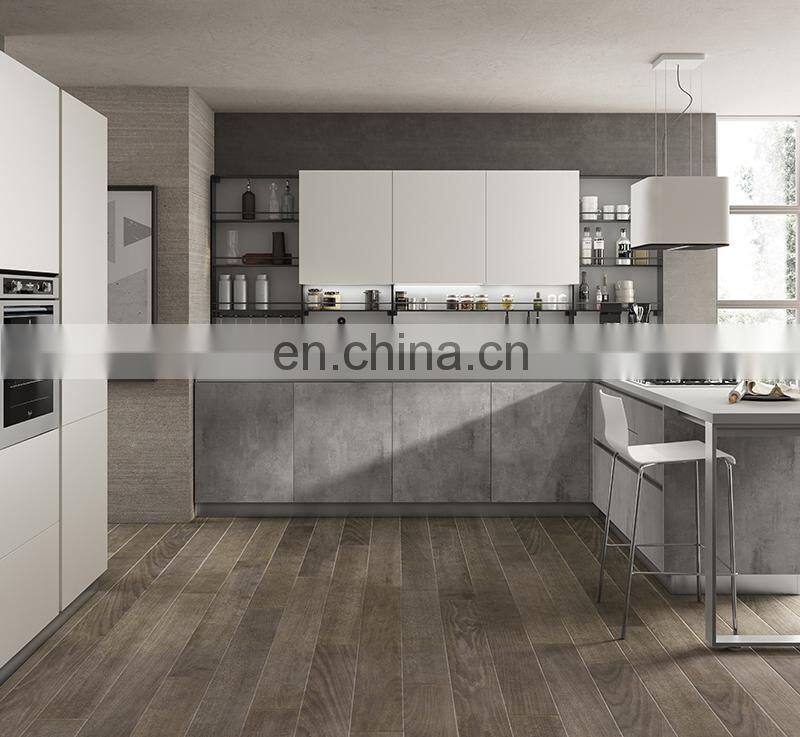 Modern Black High Gloss Lacquer Finish Handle less German kitchen