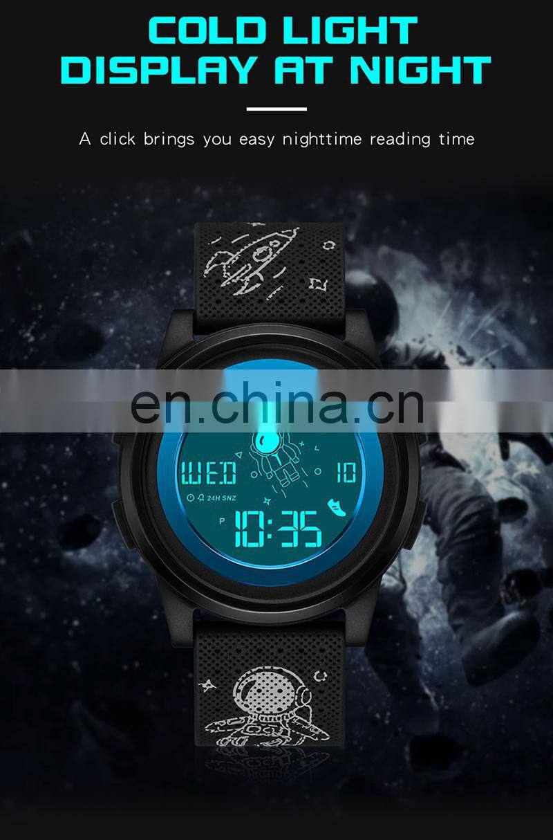 SANDA 2122 Men Digital Watches Fashion Astronaut Waterproof Sport Led Men Wrist Watches