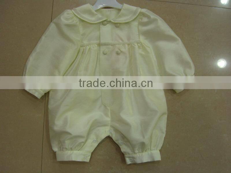 HOT !!! The most popular and self-designed baby christening frock