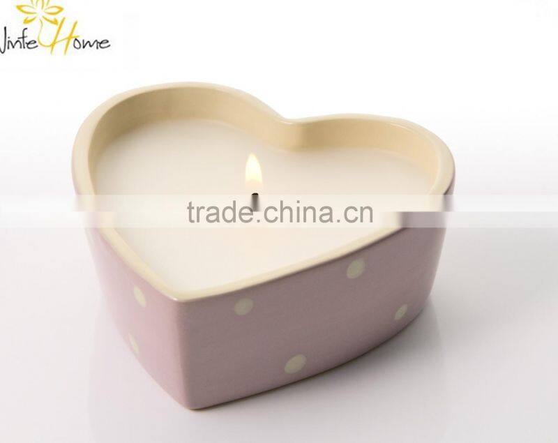 scented candle in ceramic jar/ Heart shape scented candle/ heart shape candle/ soy wax