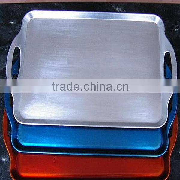 Decorative plastic round serving tray