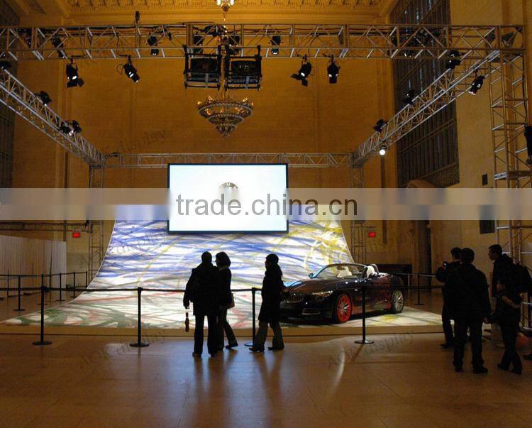 High Bright Full HD 1080p 3LCD Installation Projector with 7,000 ANSI Lumens