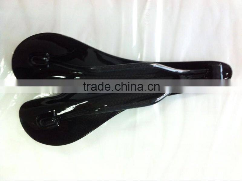 2014 Novel item durable carbon bicycle saddle at factory's price for sale