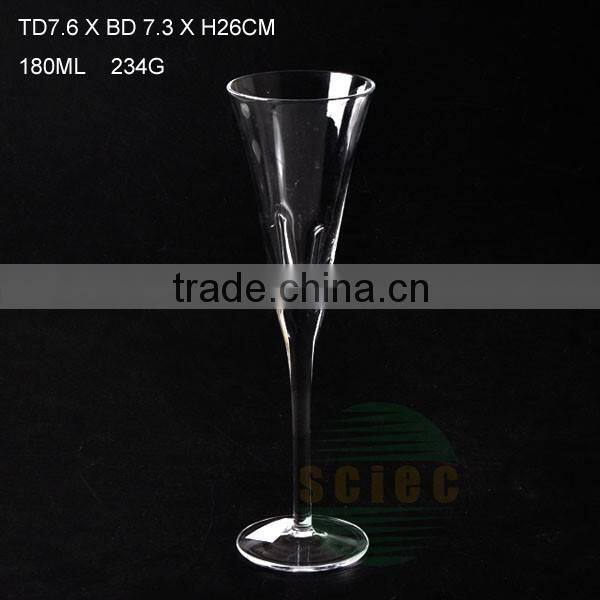 glass goblet for red wine/champagne