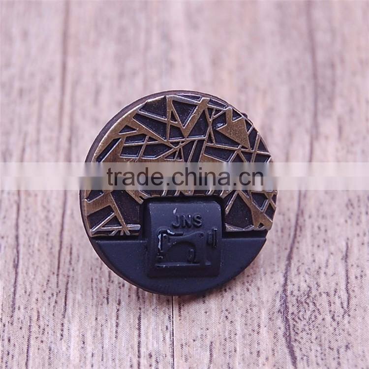 Fancy custom ladies suits clothing shoes measures metal buttons